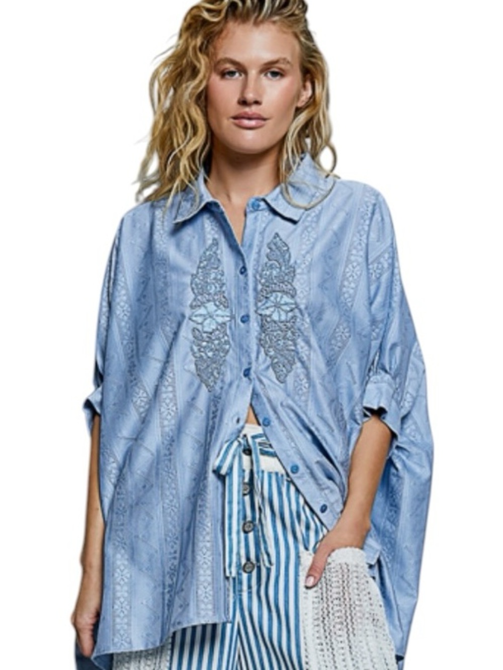 070:  POL NEW EMBELLISHED TOP SKY BLUE (H24)